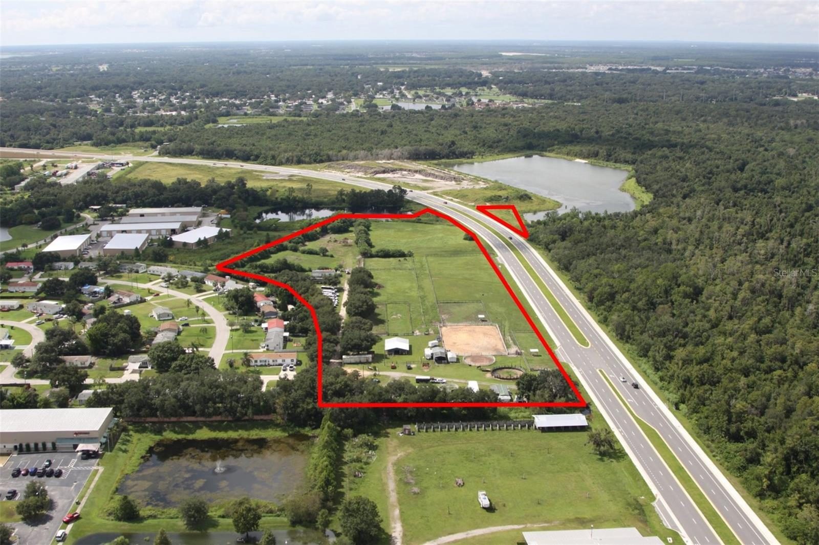 Commercial land from the air in Kissimmee